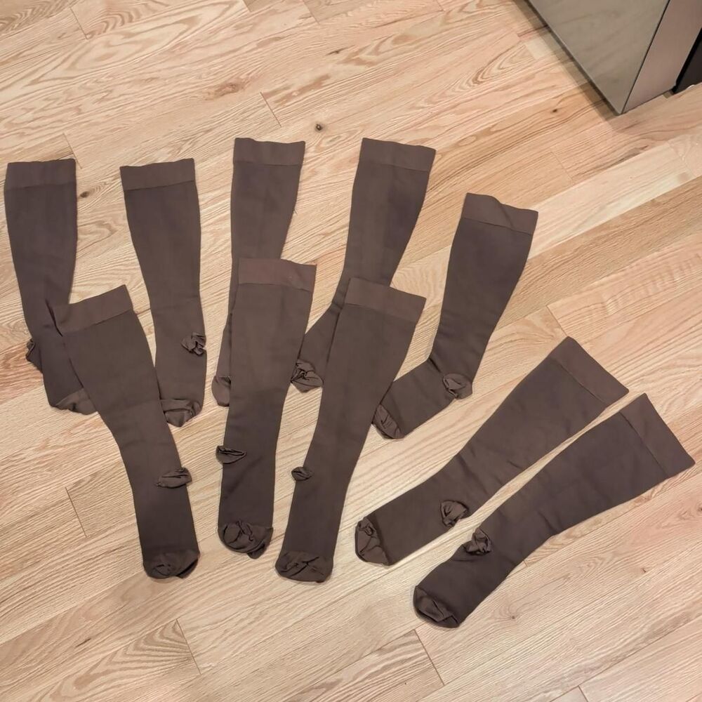 Mojo Women's Brown Socks